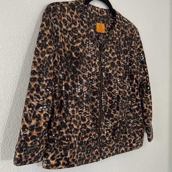 Rudy Rd Women's Shiny Textured Cheetah Print Zip Front Crop Bomber Jacke… - Picture 2 of 5